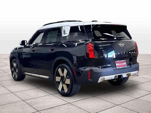 Midnight Black 2027 MINI Countryman S