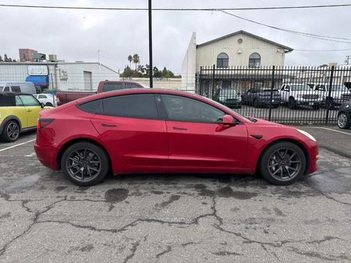 2021 Tesla Model 3 Long Range