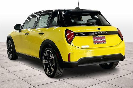 2025 MINI Hardtop C Signature Trim