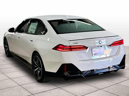 2026 BMW 540 i xDrive