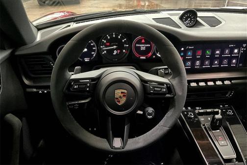 2024 Porsche 911 Carrera GTS