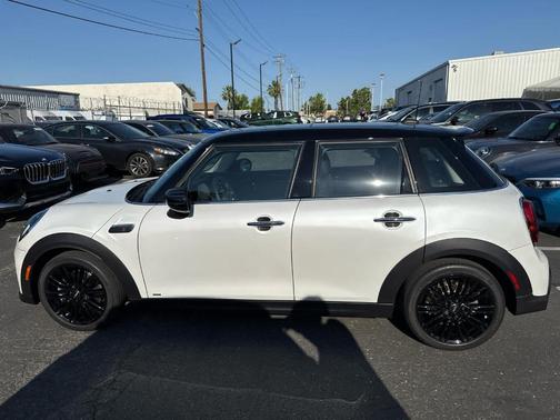 2023 MINI Hardtop Cooper S