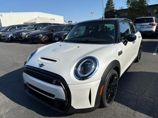 2023 MINI Hardtop Cooper S