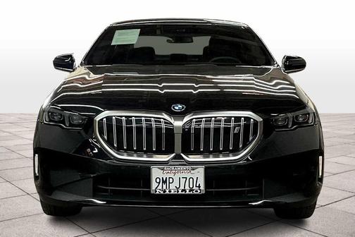 2024 BMW i5 eDrive40