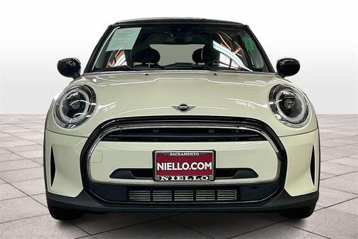 2023 MINI Hardtop Cooper