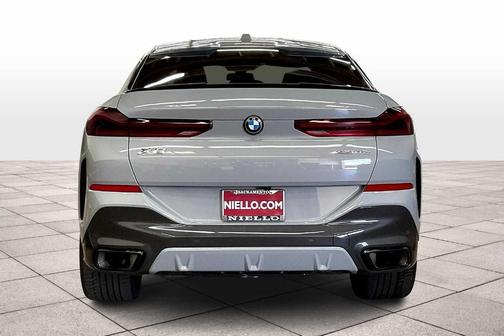 2024 BMW X6 xDrive40i