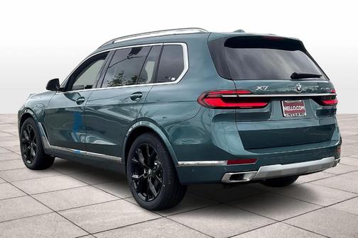 2025 BMW X7 xDrive40i