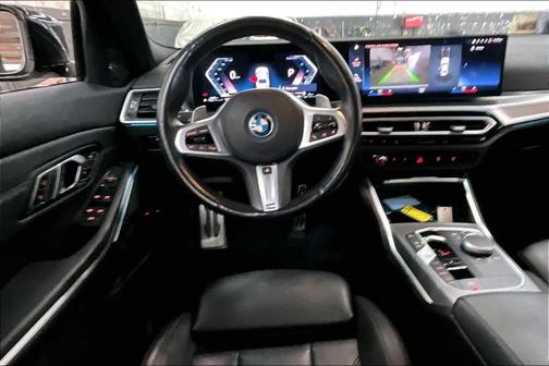 2023 BMW 330e xDrive