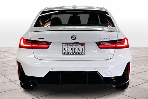 2023 BMW 330e xDrive