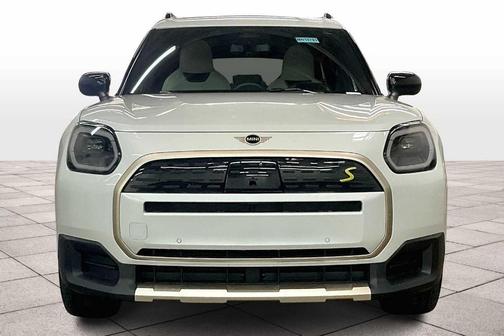2025 MINI Countryman Base