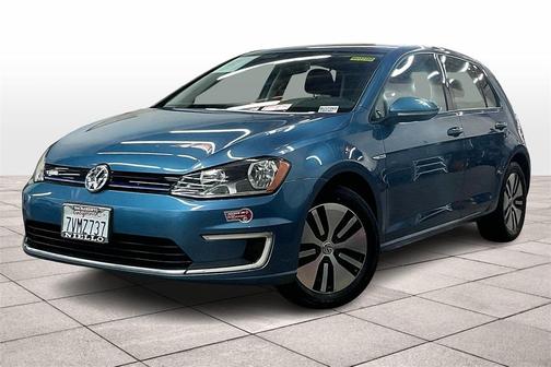 2016 Volkswagen e-Golf SE