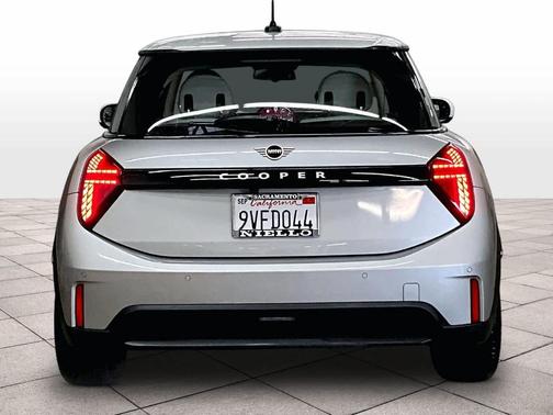 2025 MINI Hardtop Cooper