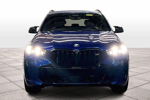 2024 BMW X5 M60i