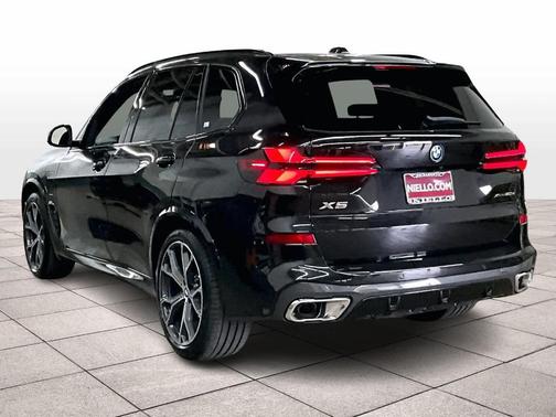 Black Sapphire Metallic 2026 BMW X5 PHEV xDrive50e