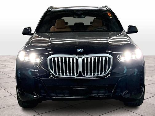 Black Sapphire Metallic 2026 BMW X5 PHEV xDrive50e