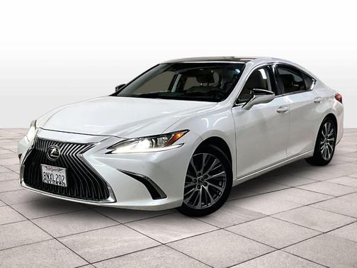 Eminent White Pearl 2020 Lexus ES 350 Base