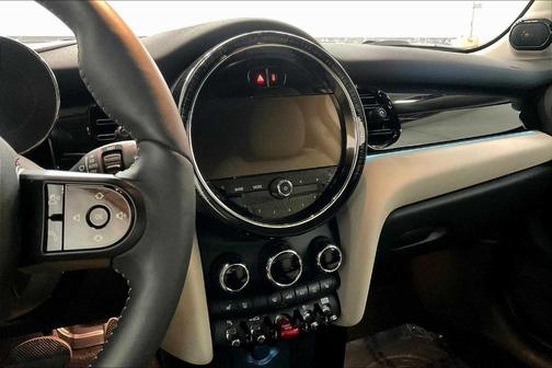 2024 MINI SE Hardtop Cooper