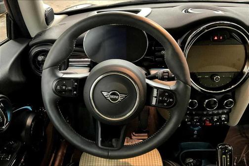 2024 MINI SE Hardtop Cooper