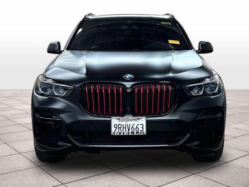 Frozen Black 2022 BMW X5 xDrive40i