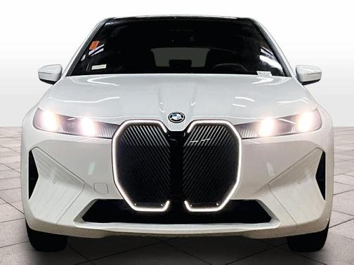 2026 BMW iX xDrive45