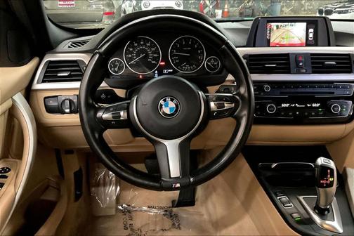 2016 BMW 320 i
