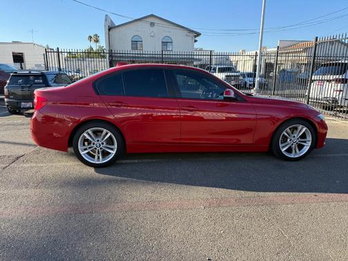2016 BMW 320 i
