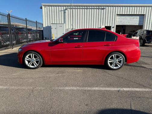 2016 BMW 320 i