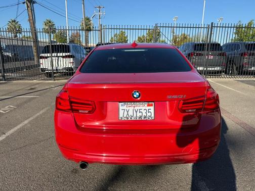2016 BMW 320 i