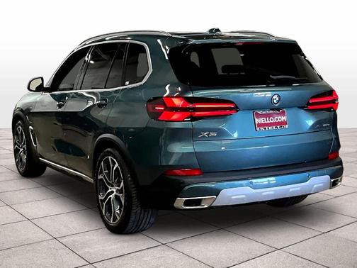 Blue Ridge Mountain Metallic 2026 BMW X5 PHEV xDrive50e