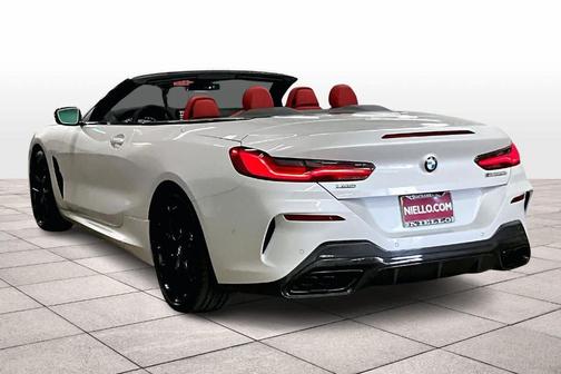 2026 BMW M850 i xDrive