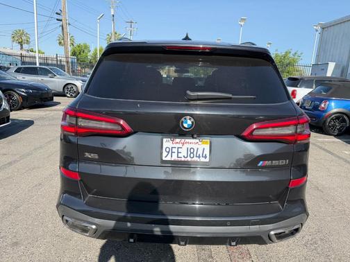 2020 BMW X5 M50i