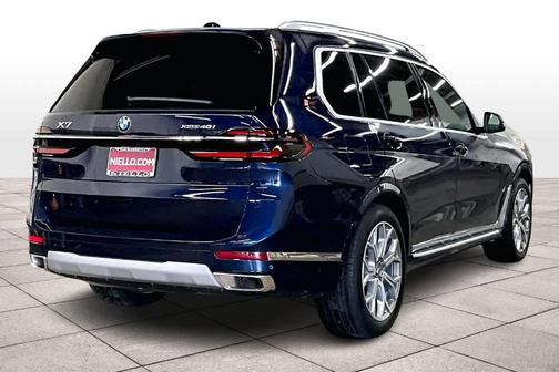 2026 BMW X7 xDrive40i