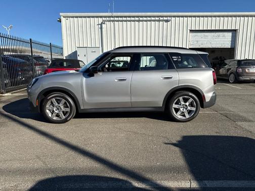 2025 MINI Countryman S