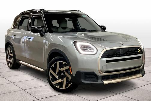 2025 MINI Countryman Base