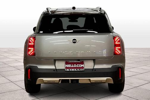 2025 MINI Countryman Base