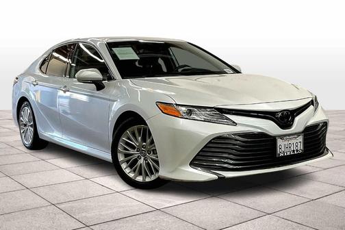 2019 Toyota Camry XLE