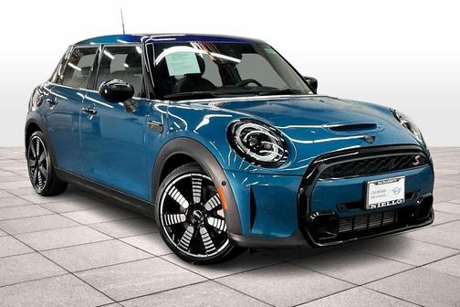 2022 MINI Hardtop Cooper S