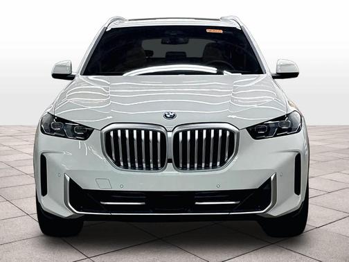 Alpine White 2026 BMW X5 PHEV xDrive50e