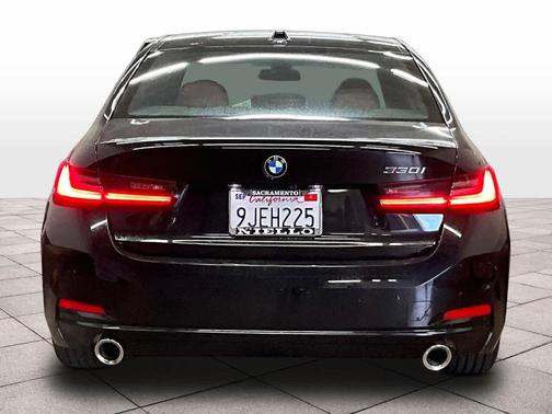 Black Sapphire Metallic 2023 BMW 330 i