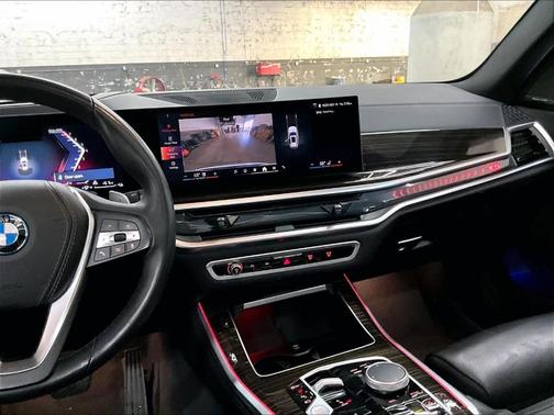 Alpine White 2025 BMW X5 PHEV xDrive50e