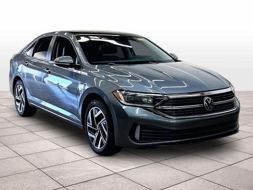 Platinum Gray Metallic 2022 Volkswagen Jetta 1.5T SEL