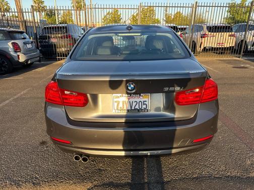 2015 BMW 328 i