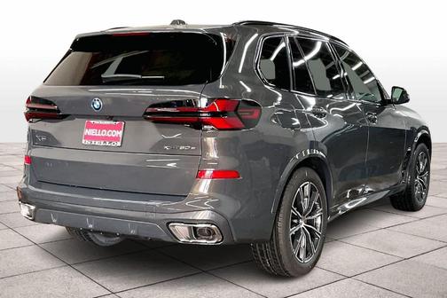 2026 BMW X5 PHEV xDrive50e