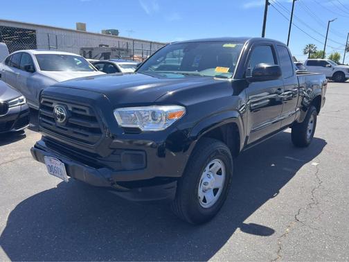 2019 Toyota Tacoma SR