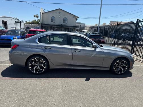 2025 BMW 330 i