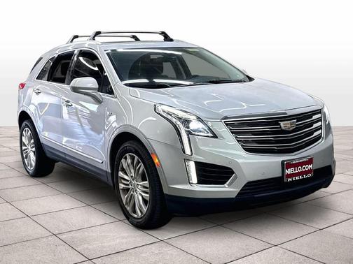 Radiant Silver Metallic 2018 Cadillac XT5 Premium Luxury