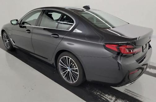 2023 BMW 530e 530e