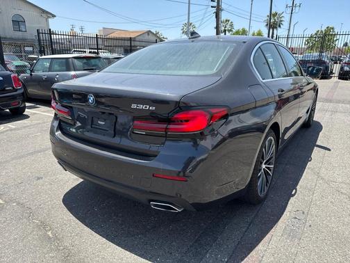 2023 BMW 530e 530e