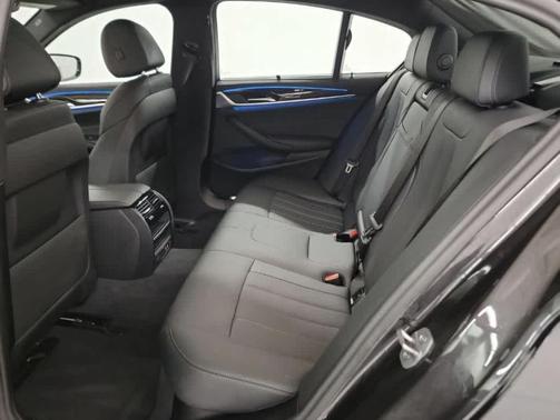 2023 BMW 530e 530e