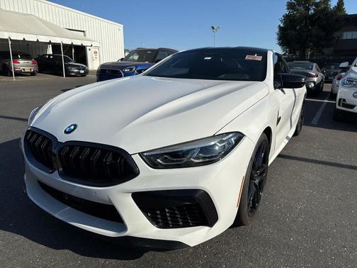 2022 BMW M8 Competition